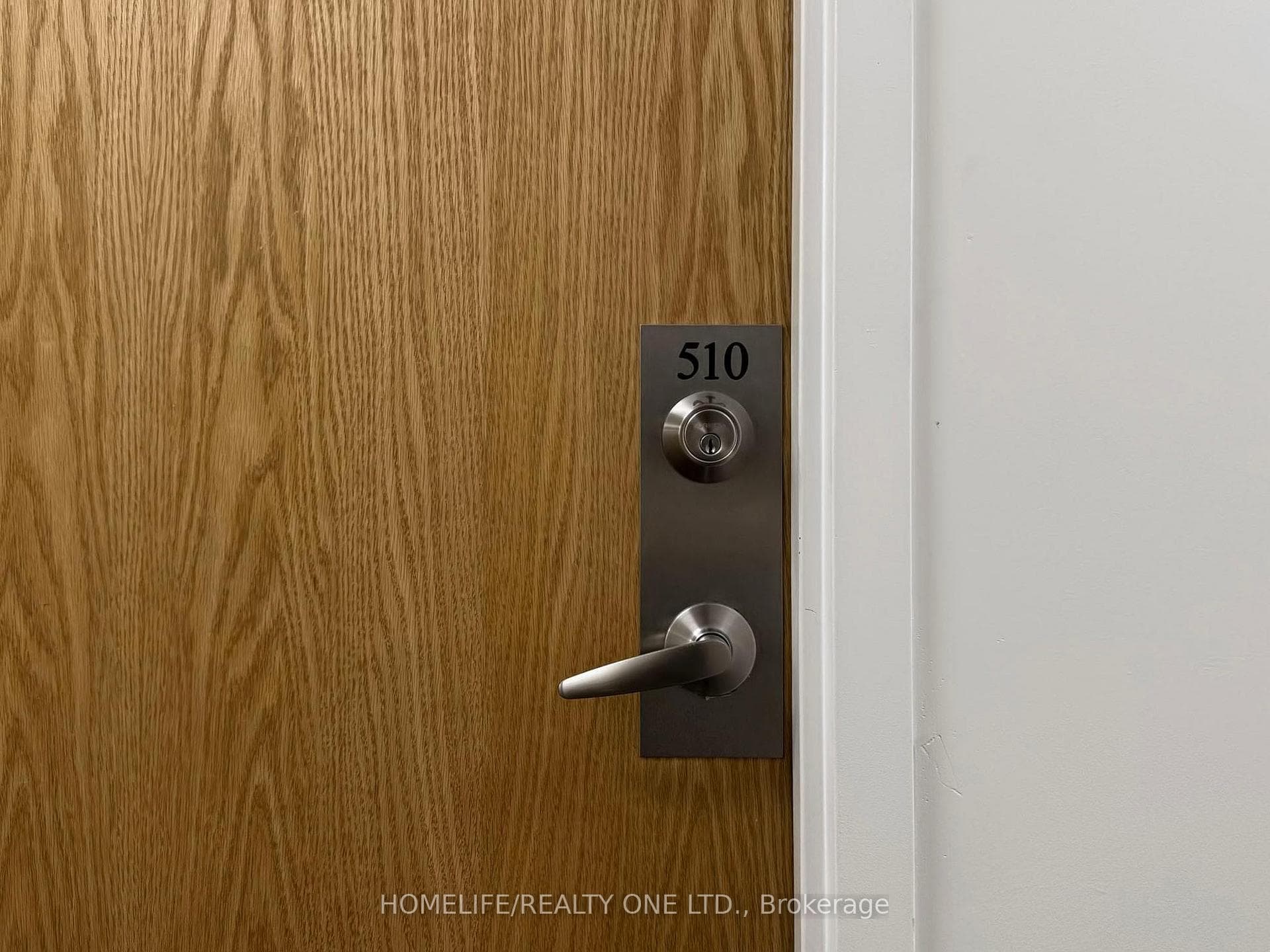 20 Joe Shuster Way Unit 510 photo 24
