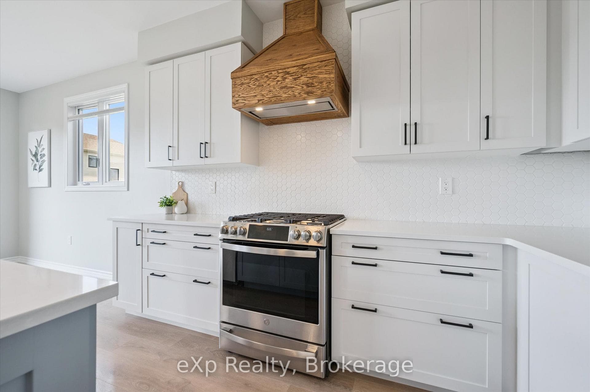 147 Farley Road photo 16