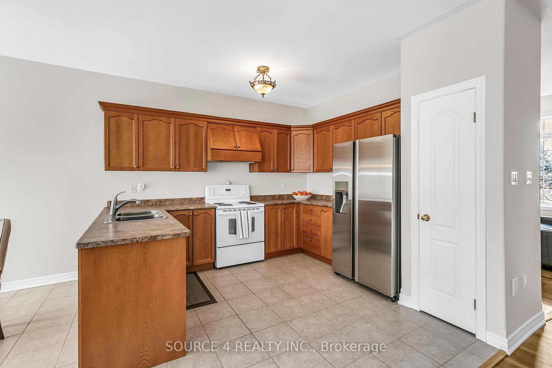 52 Gardiner Drive photo 11