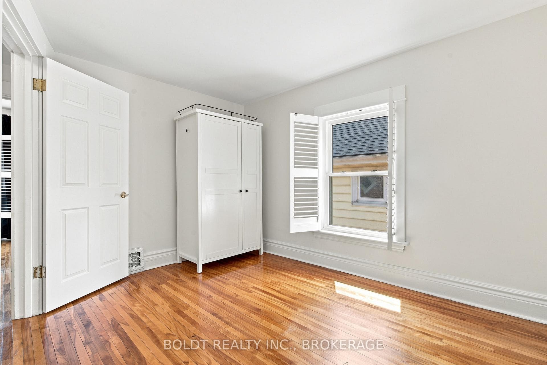 42 Thomas Street photo 24