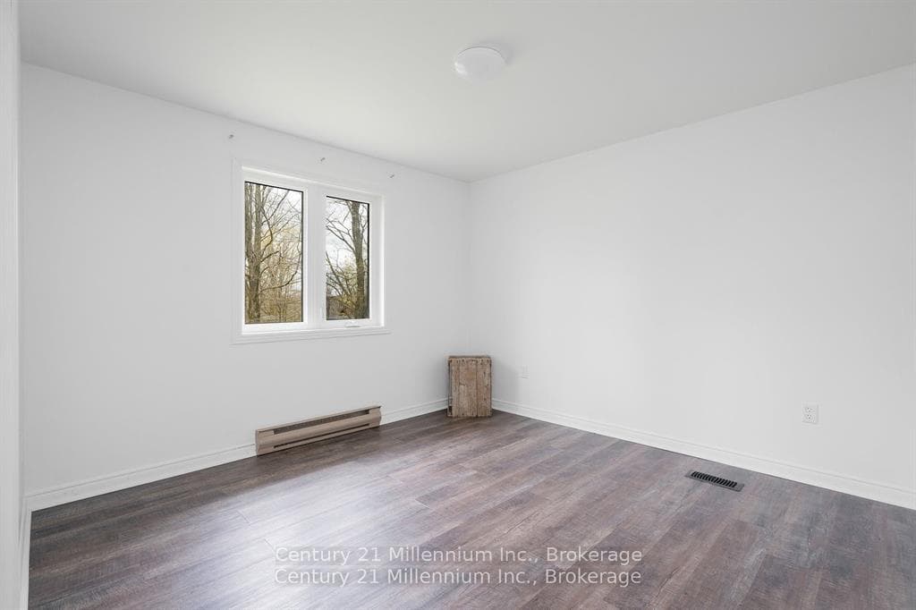 205 Napoleon Street photo 35