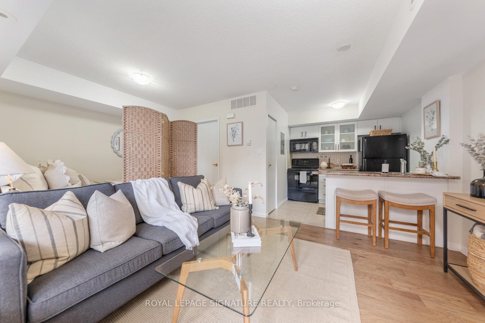21 Pirandello Street Unit 1206 photo 5