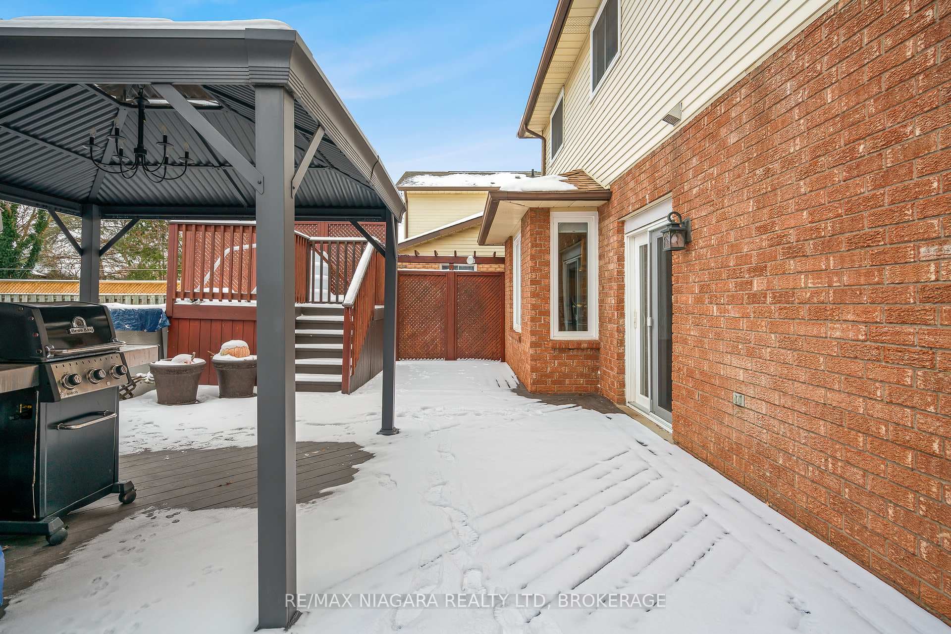 4549 Green Meadow Boulevard photo 12