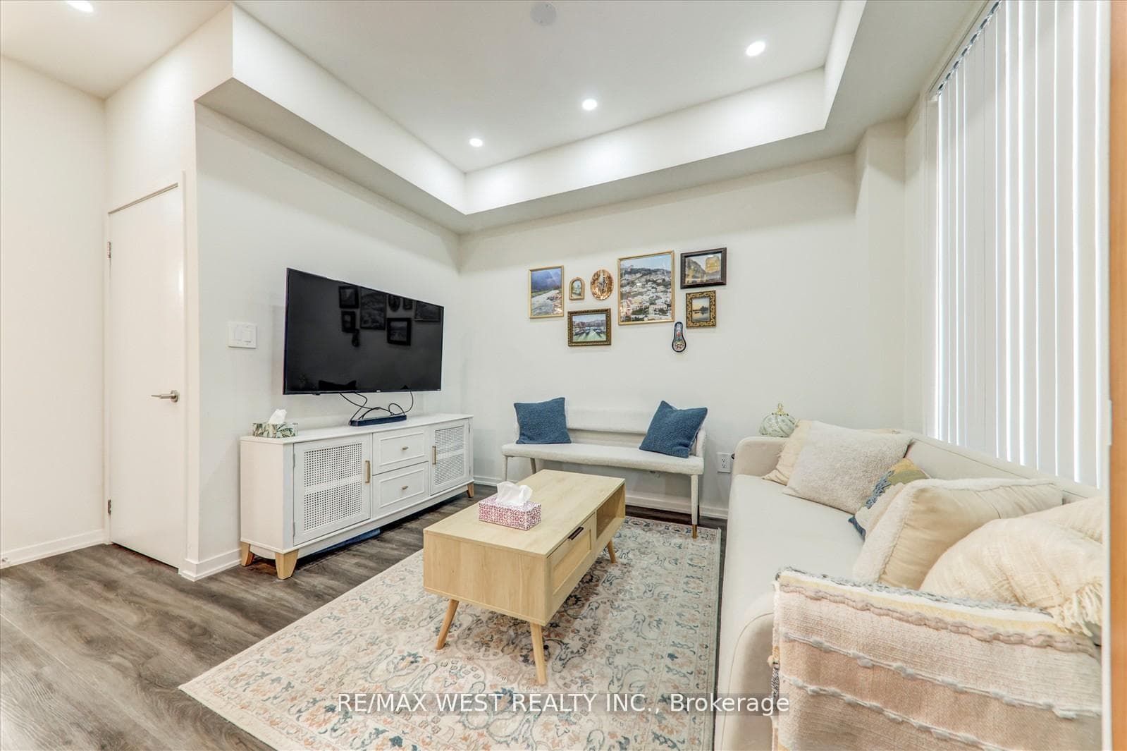 55 Mable Smith Way photo 12