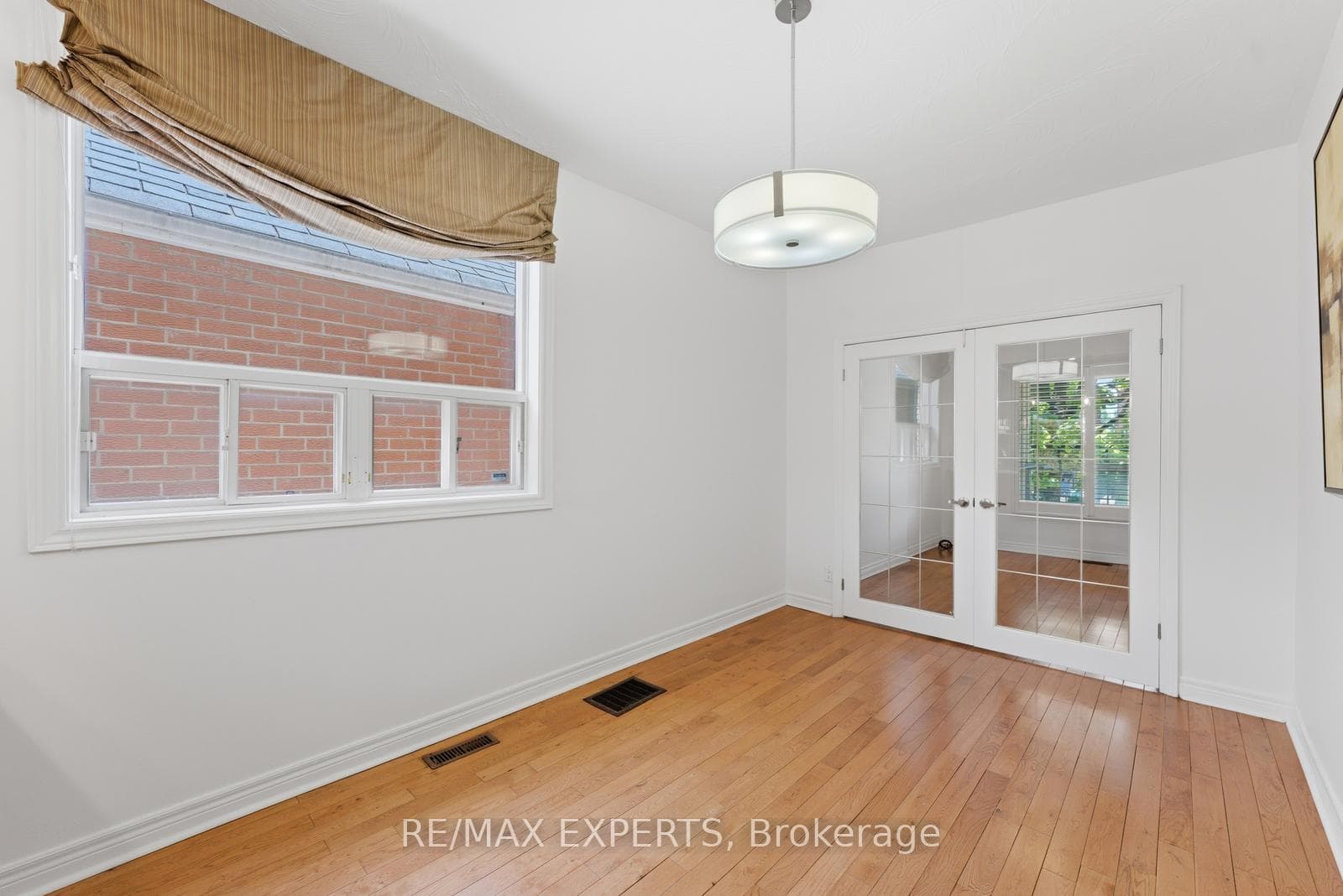 148 Ascot Avenue photo 11