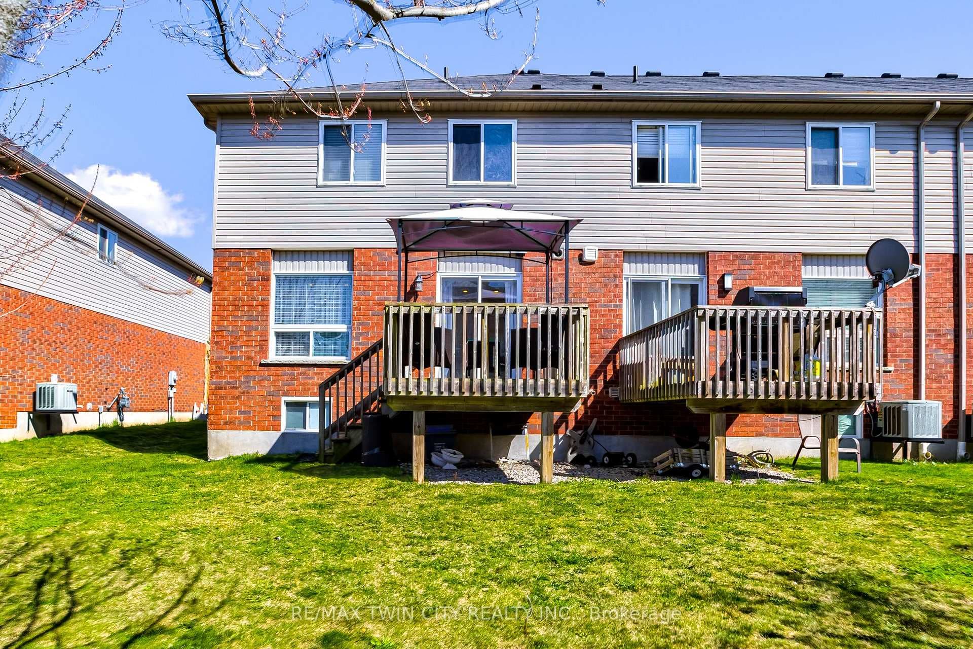 468 Doon Drive Unit 19 photo 36