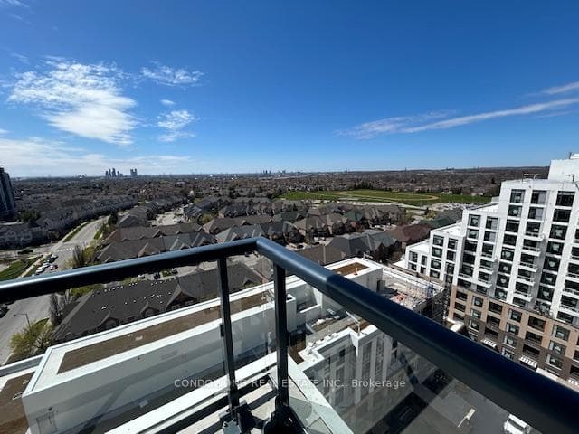 7950 Bathurst Street Unit 1423 photo 12