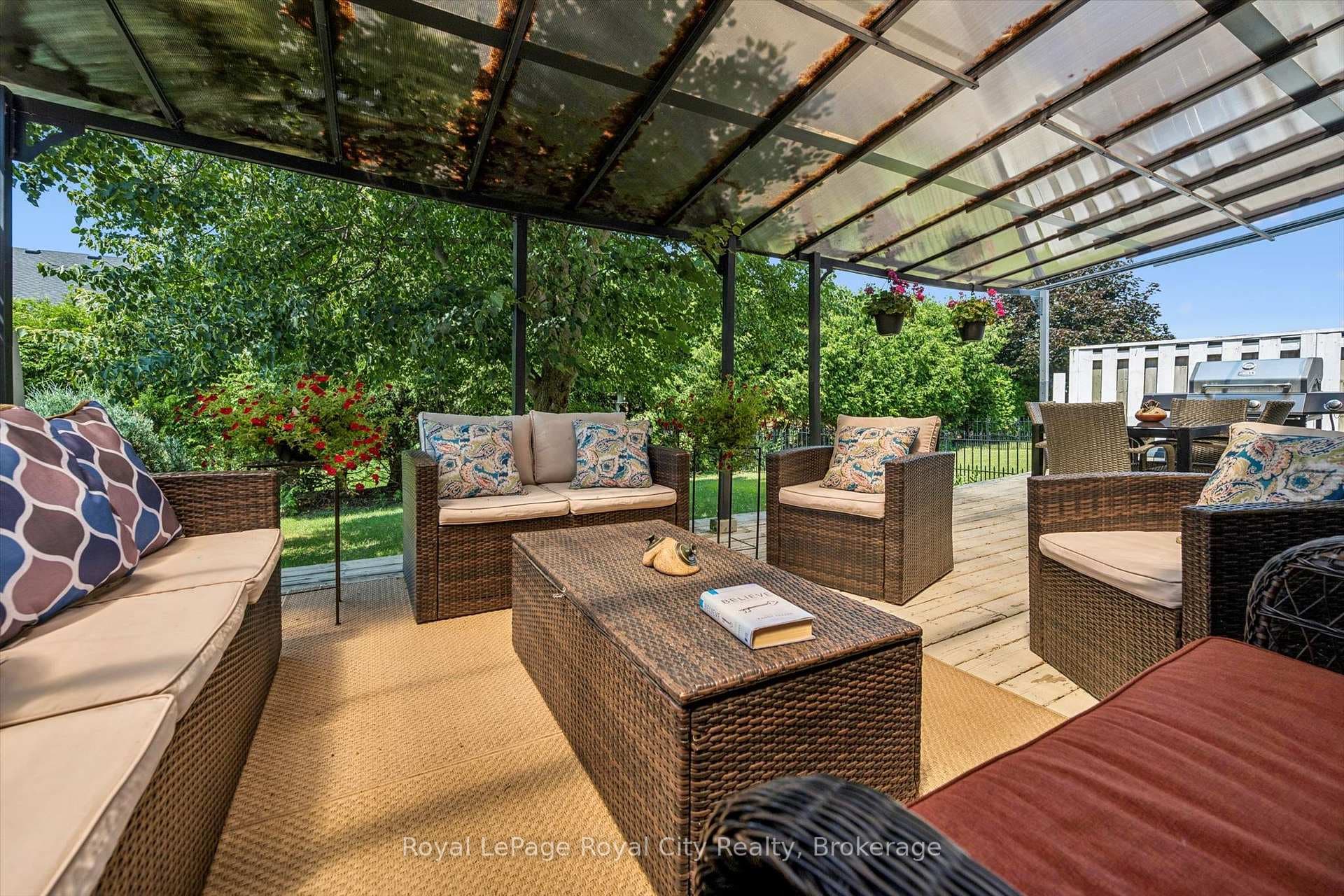 291 Bamford Drive photo 36