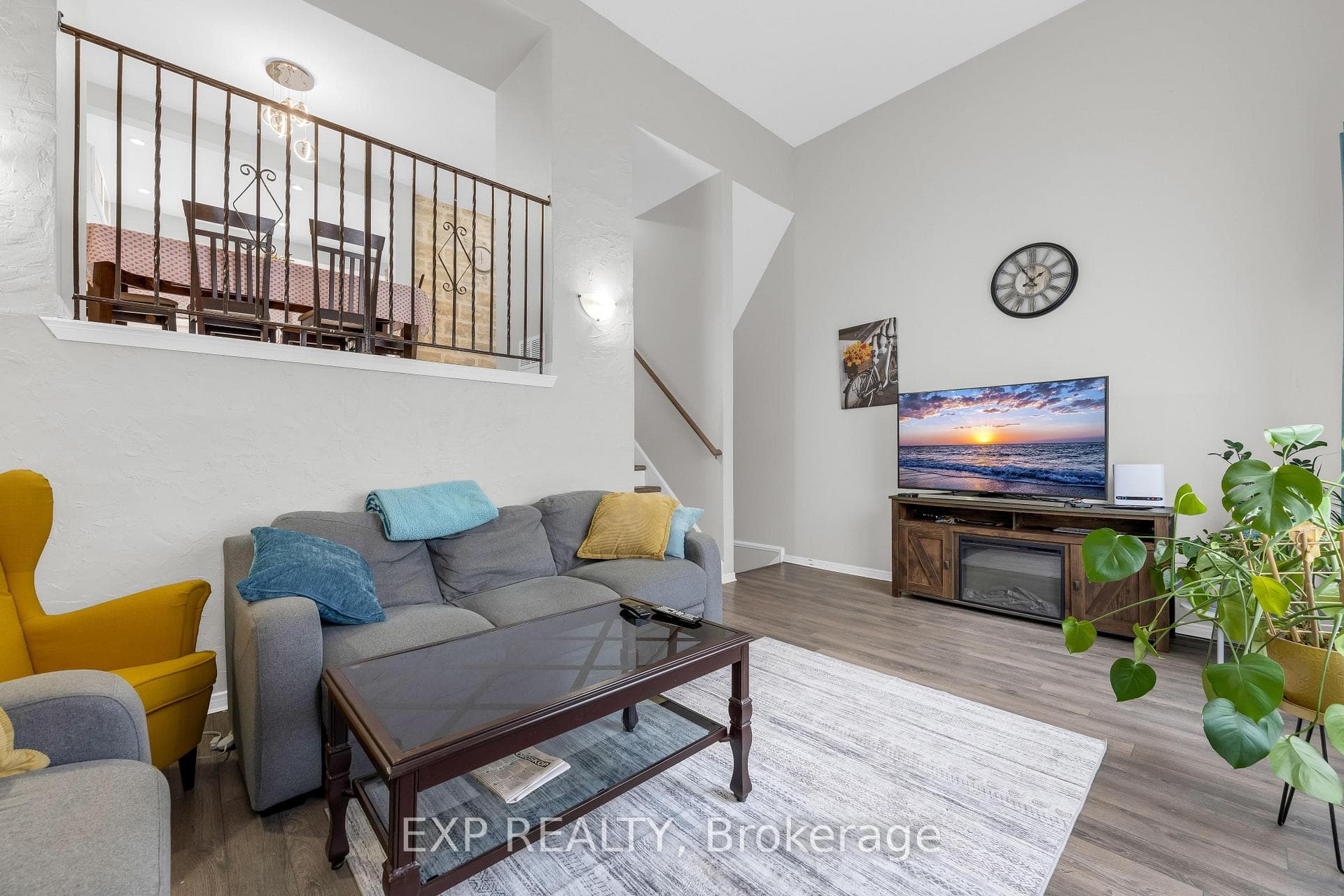 3 Glen Vista Drive photo 4