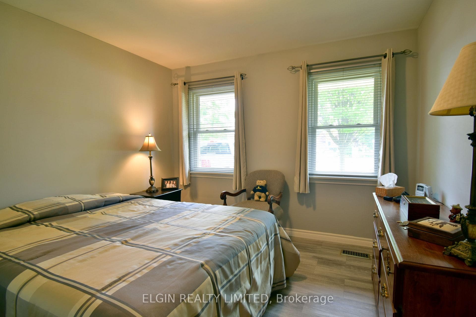 174 Elm Street photo 18