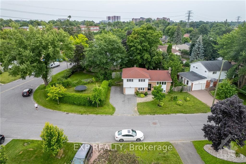 1149 TARA Drive photo 2