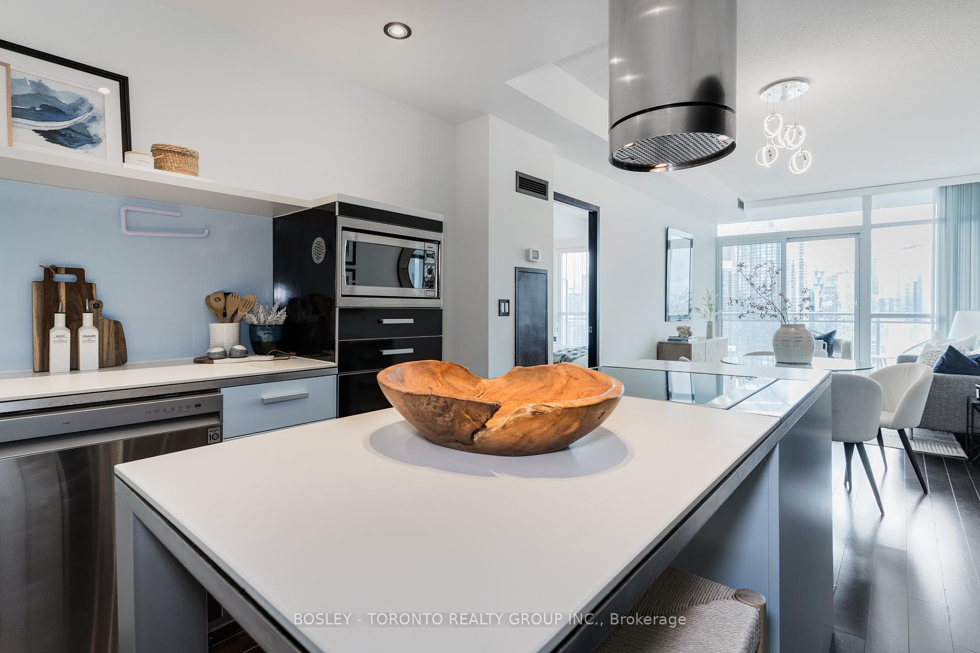 38 Dan Leckie Way Unit 3011 photo 16