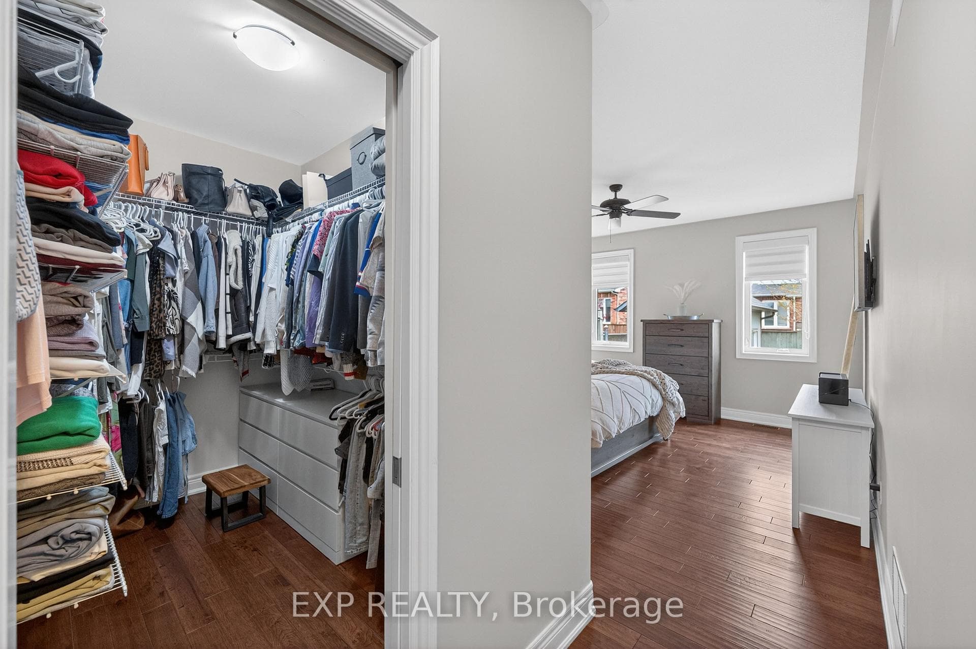 8736 Angie Drive photo 28