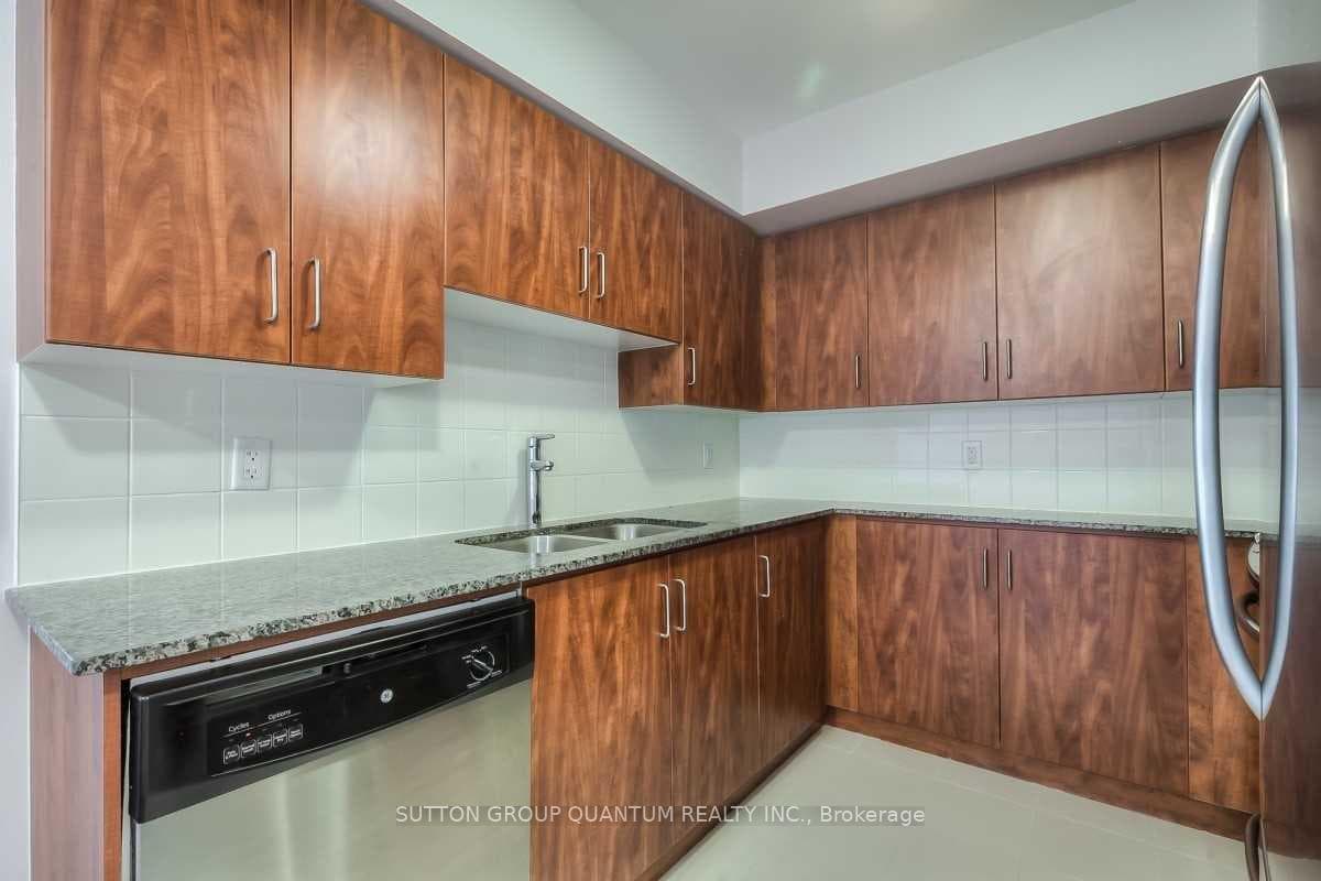 205 Sherway Gardens Road Unit 612 photo 28