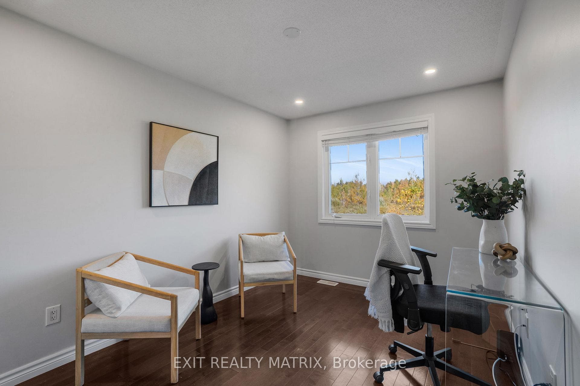 180 Soleil Avenue photo 22