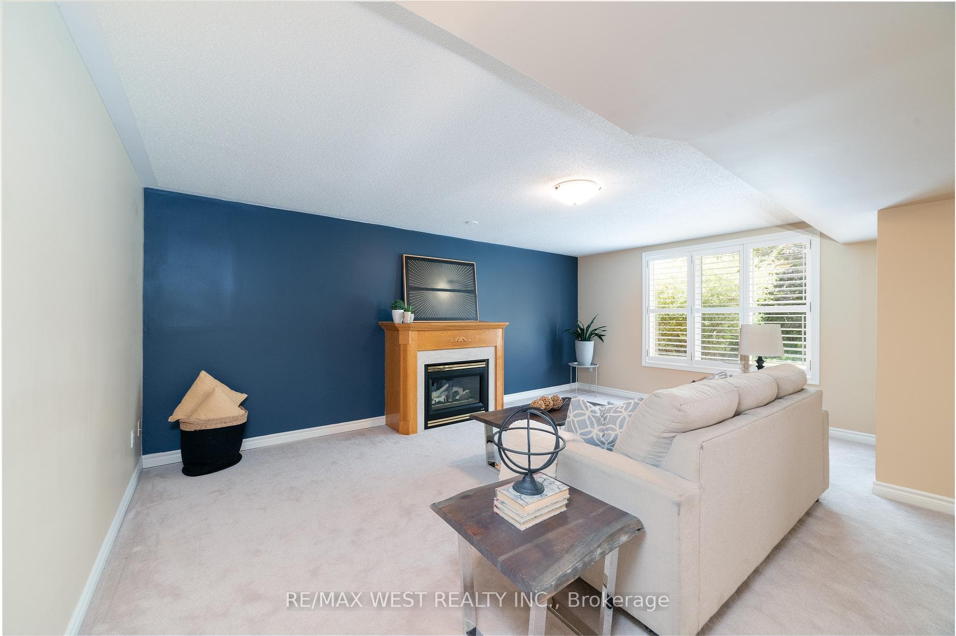 1876 Falconwood Way photo 28