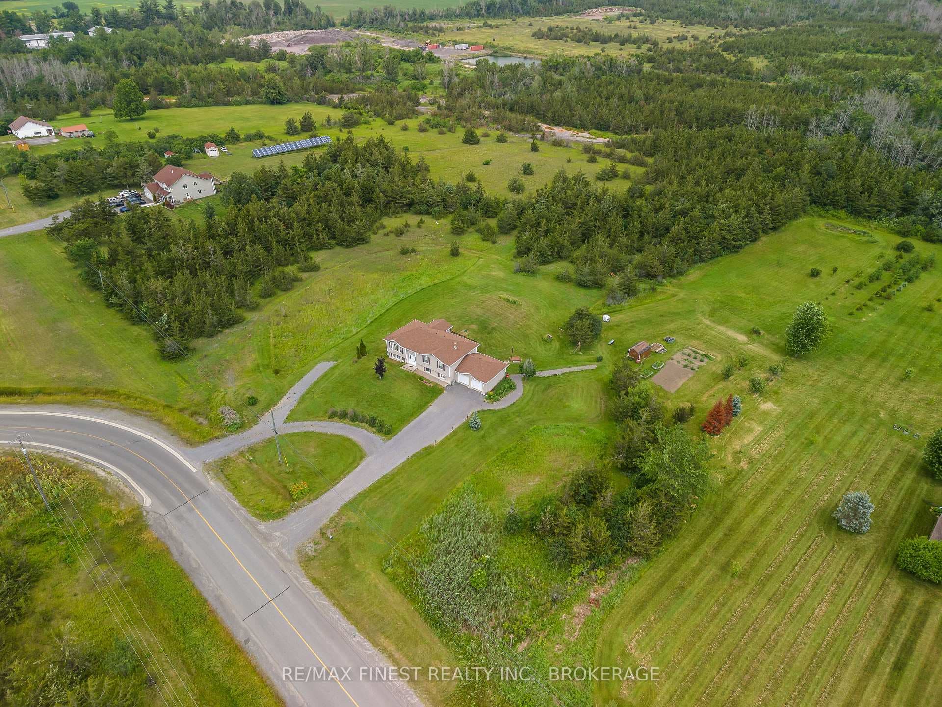 245 Pleasant Drive photo 45