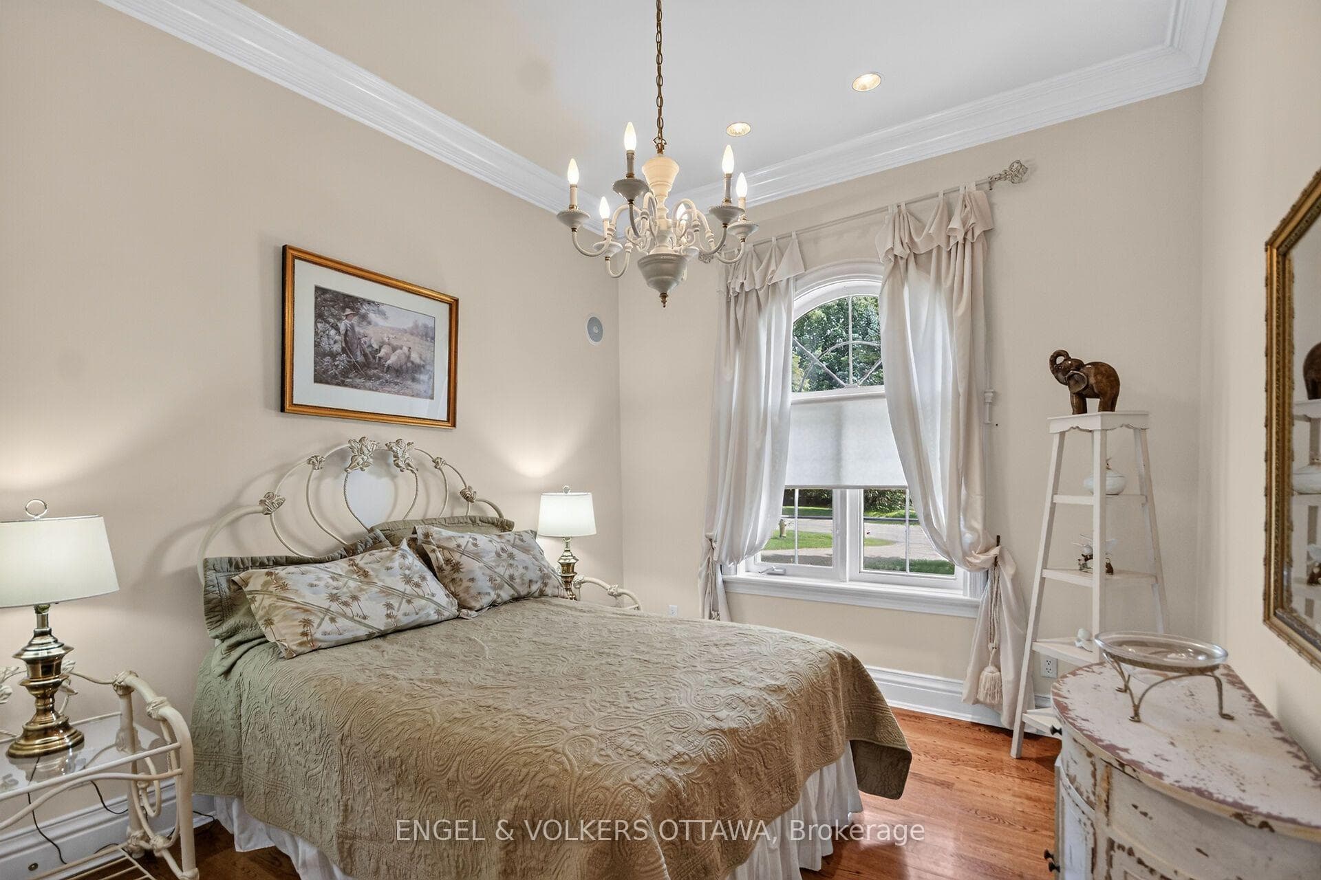 Second main floor bedroom