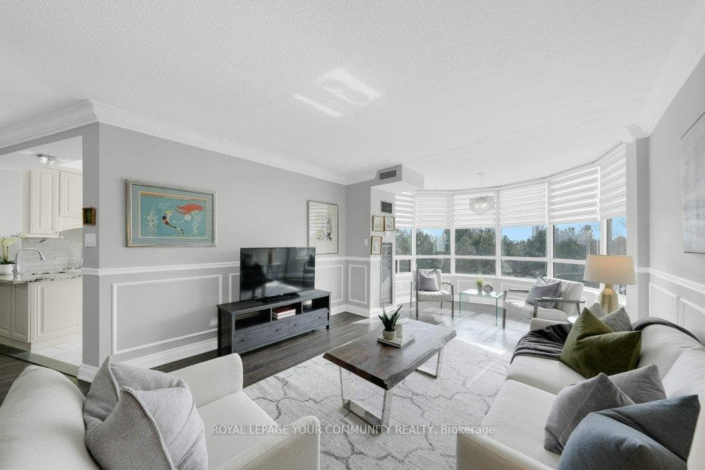 333 Clark Avenue Unit 622 photo 9