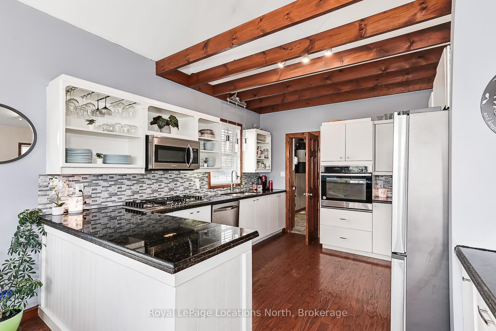 63 BROADVIEW Street photo 10