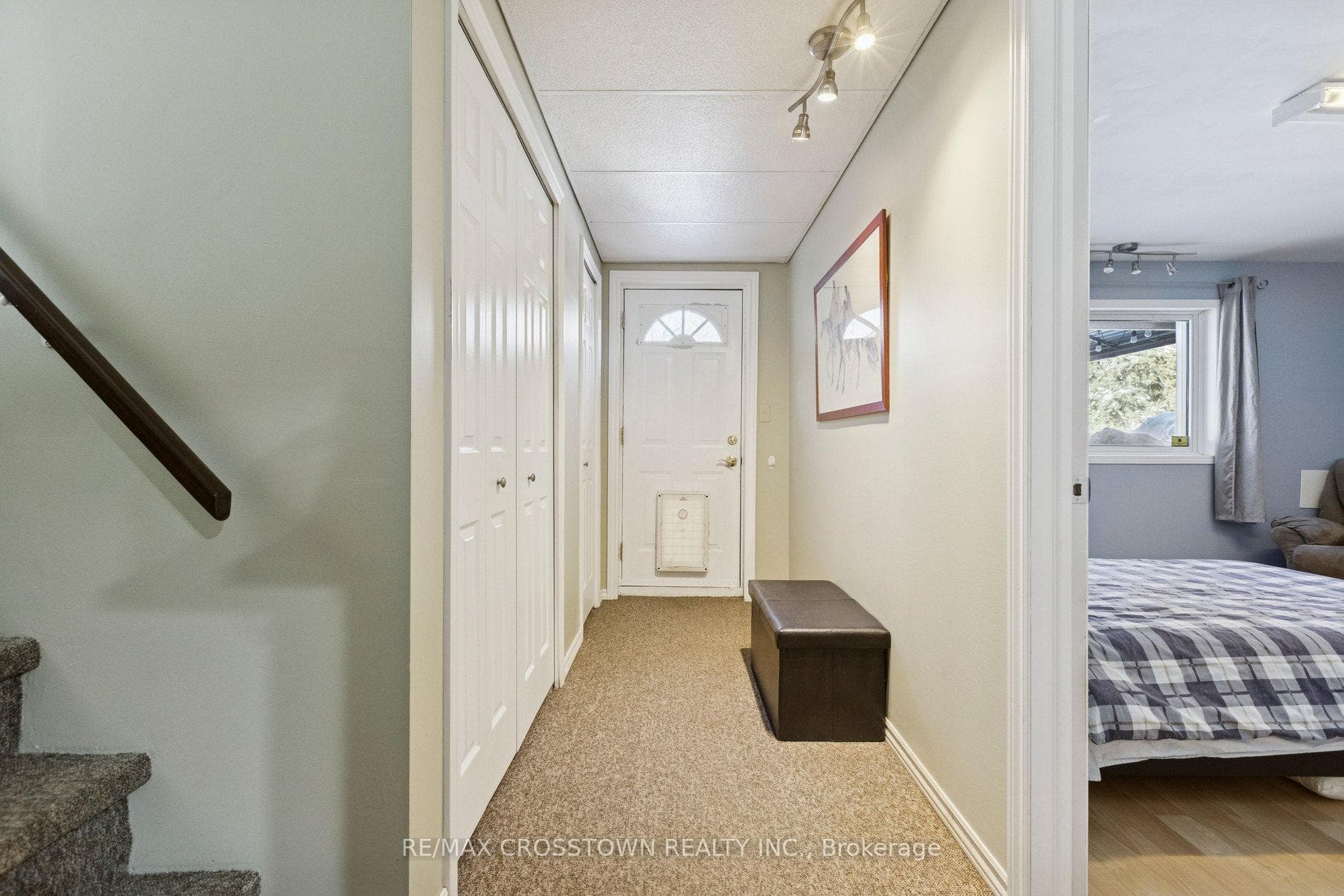 194 Ross Avenue photo 26