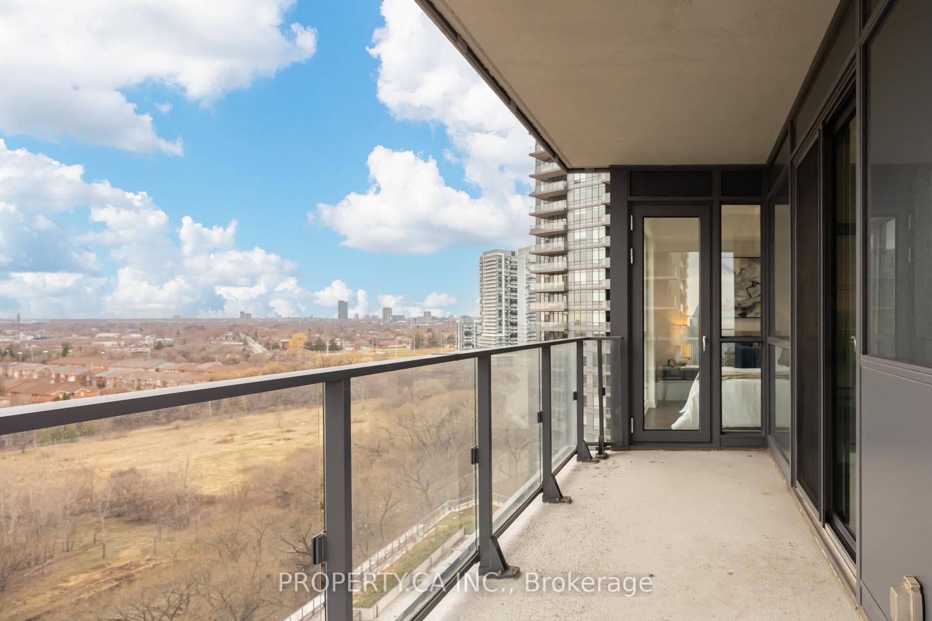 10 Park Lawn Road Unit 1501 photo 19