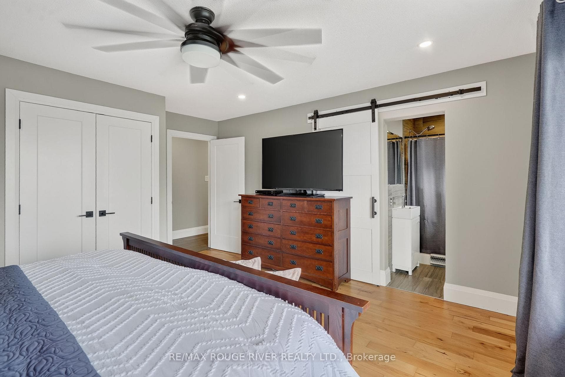 708 Mount Horeb Road photo 16