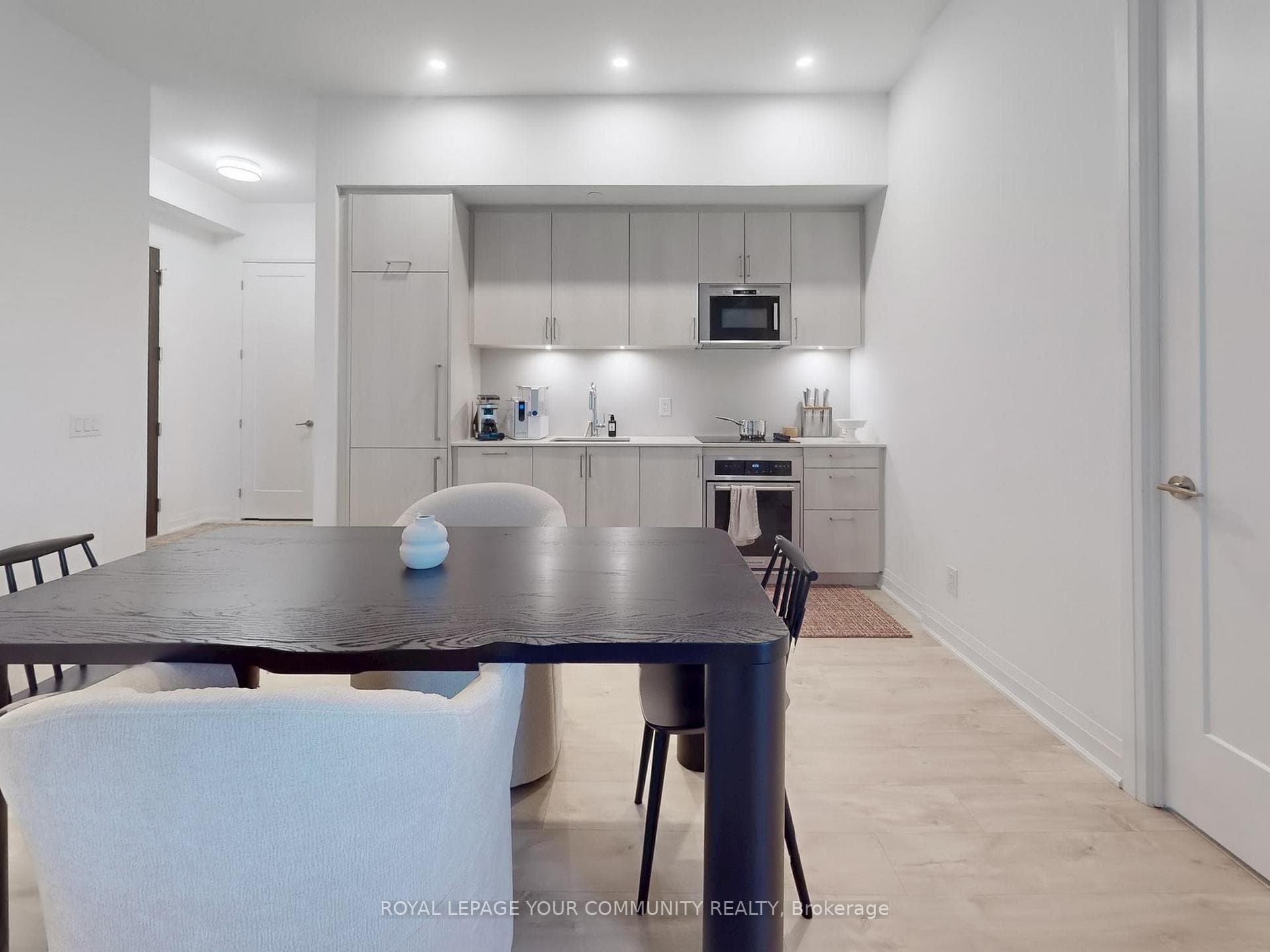 280 Howland Avenue Unit Ph21 photo 10