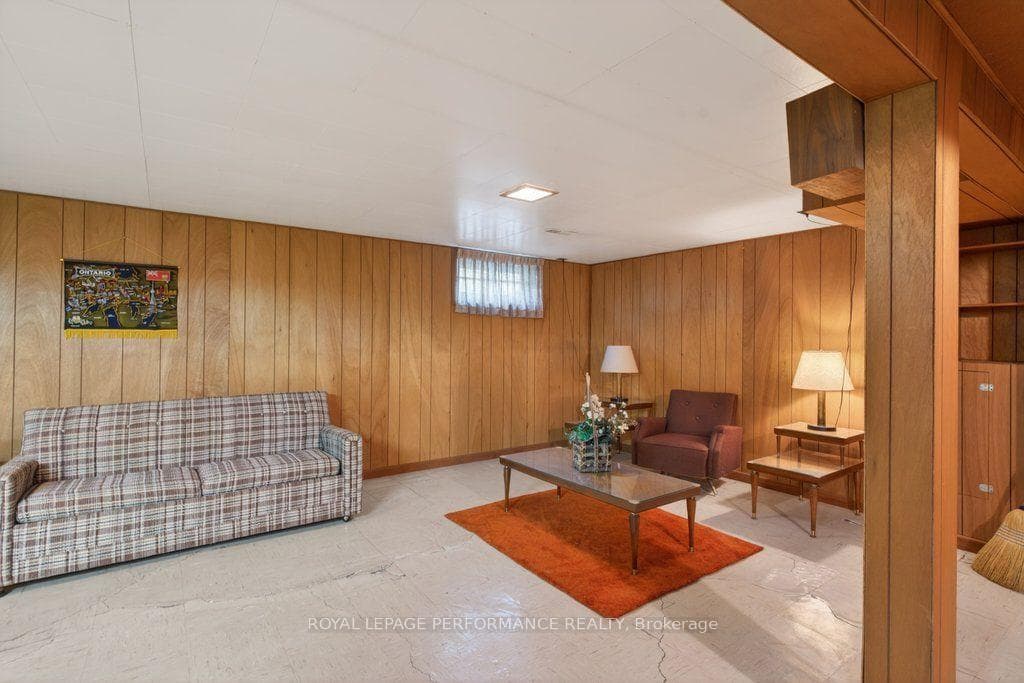 2184 Melfort Street photo 27
