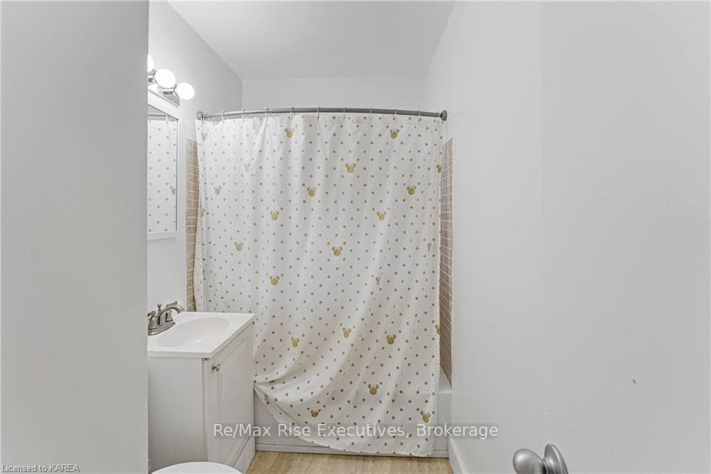 282 LAKEVIEW Avenue photo 16