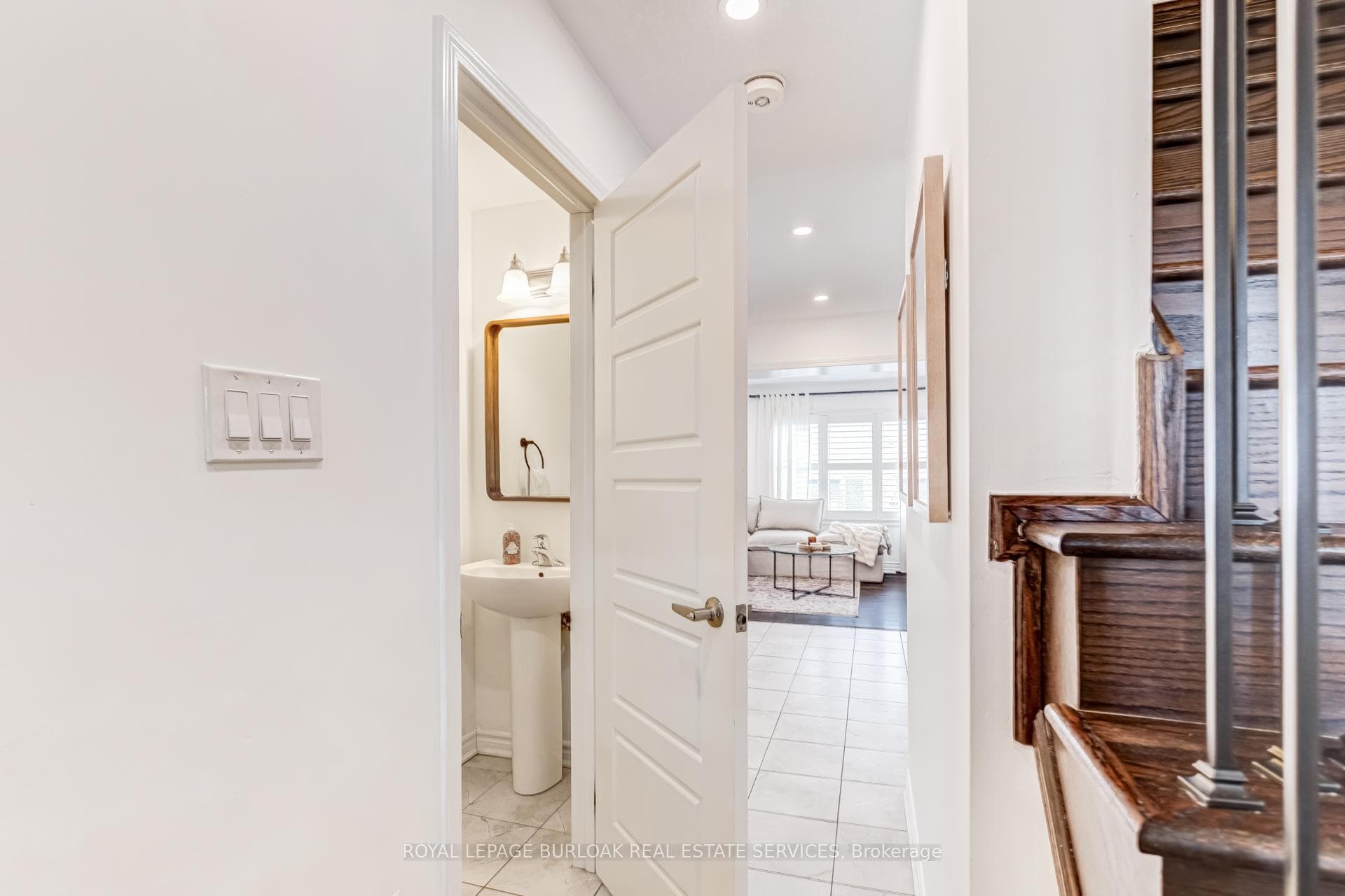 137 McMonies Drive photo 7