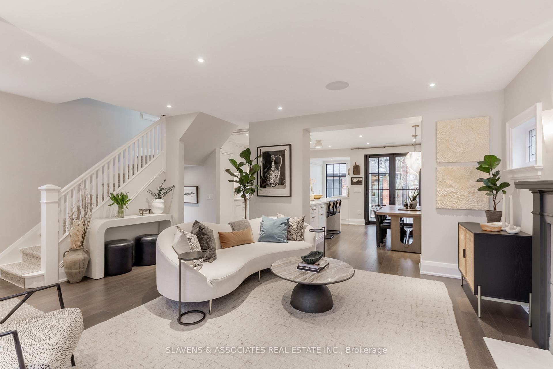 9 Elmsthorpe Avenue photo 6