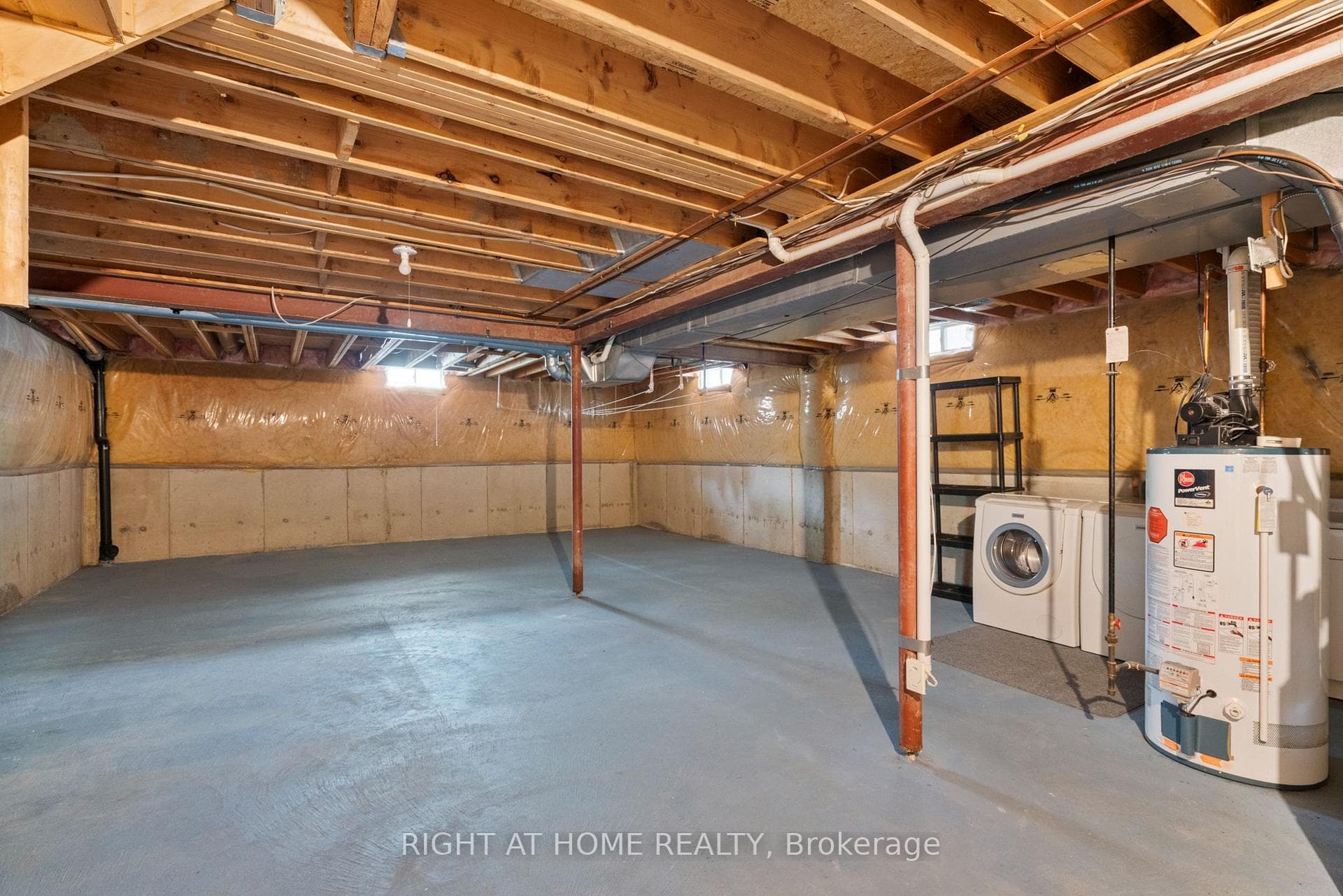 16 Sylwood Crescent photo 39