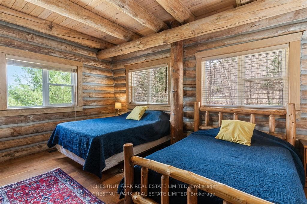 1068 Rattlesnake Road photo 11