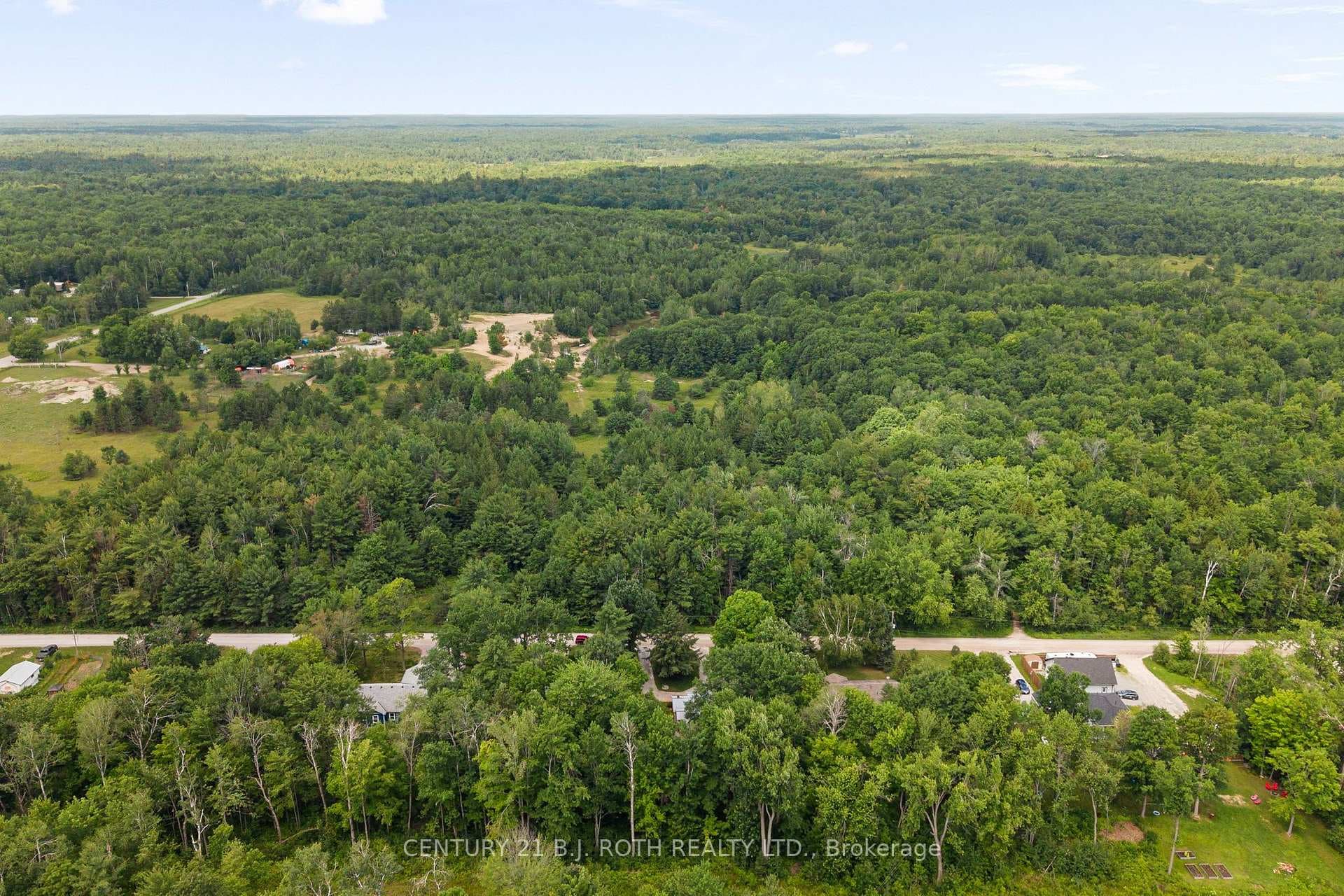 30 Mcleish Drive photo 22