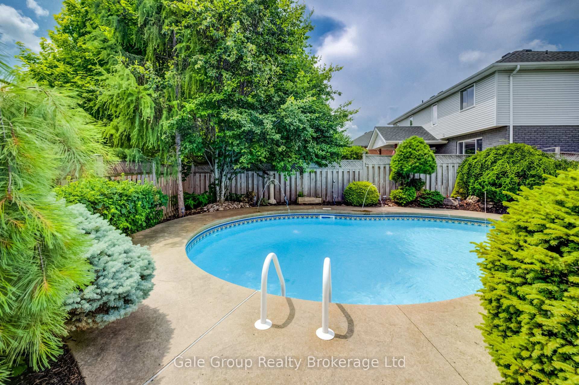 472 Lakeview Drive photo 39