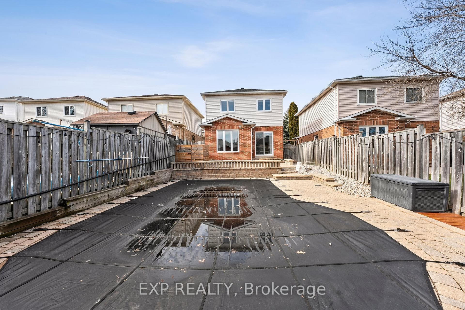 11 Bates Court photo 29