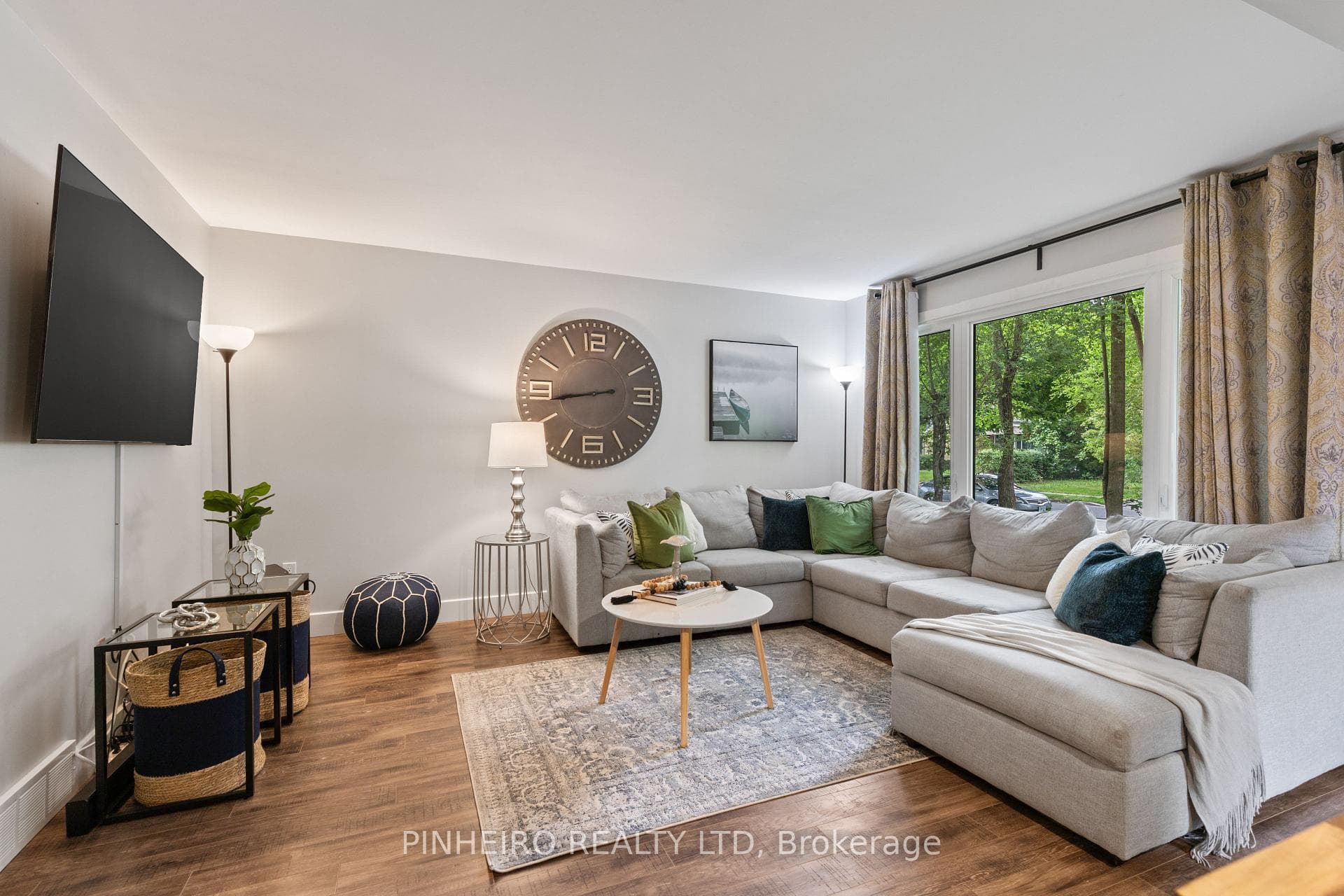 141 Barker Street photo 7