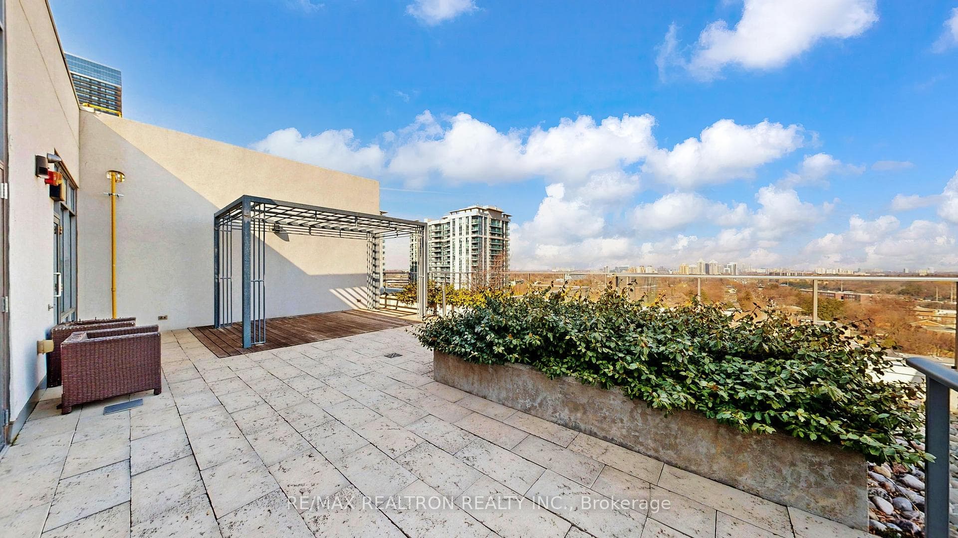 28 Avondale Avenue Unit 1102 photo 41