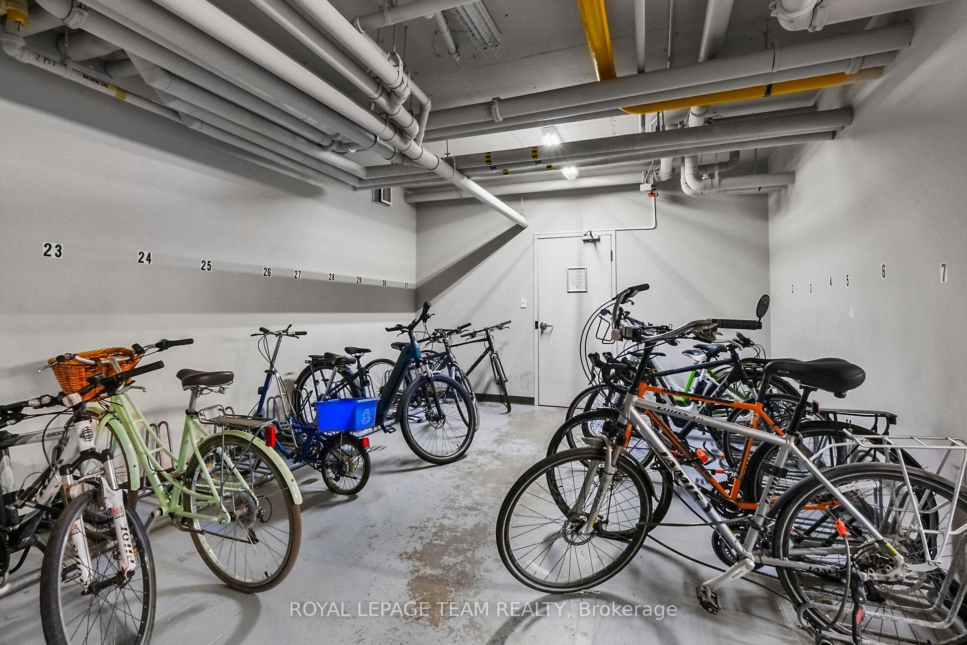 375 LISGAR Street Unit 701 photo 38