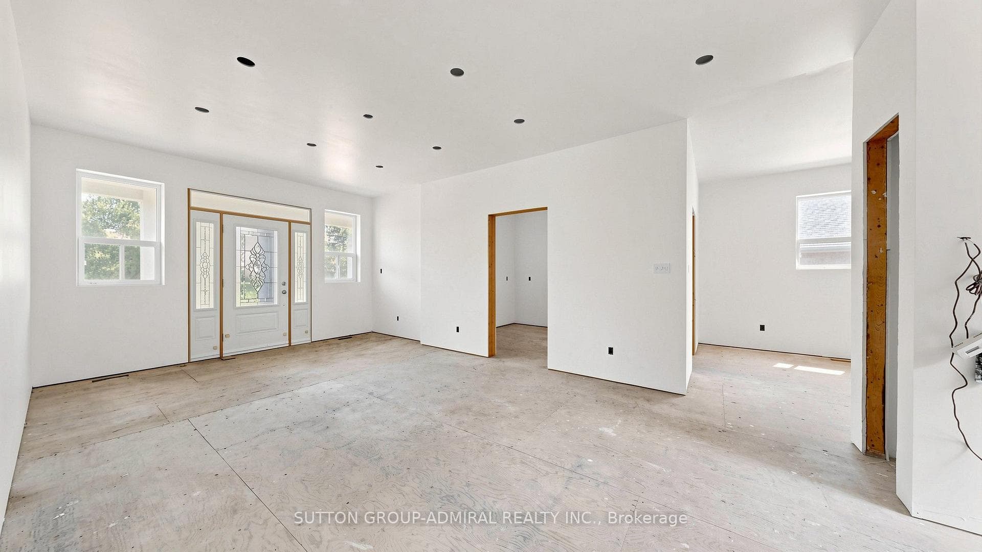 62 Rosemeade Avenue photo 28