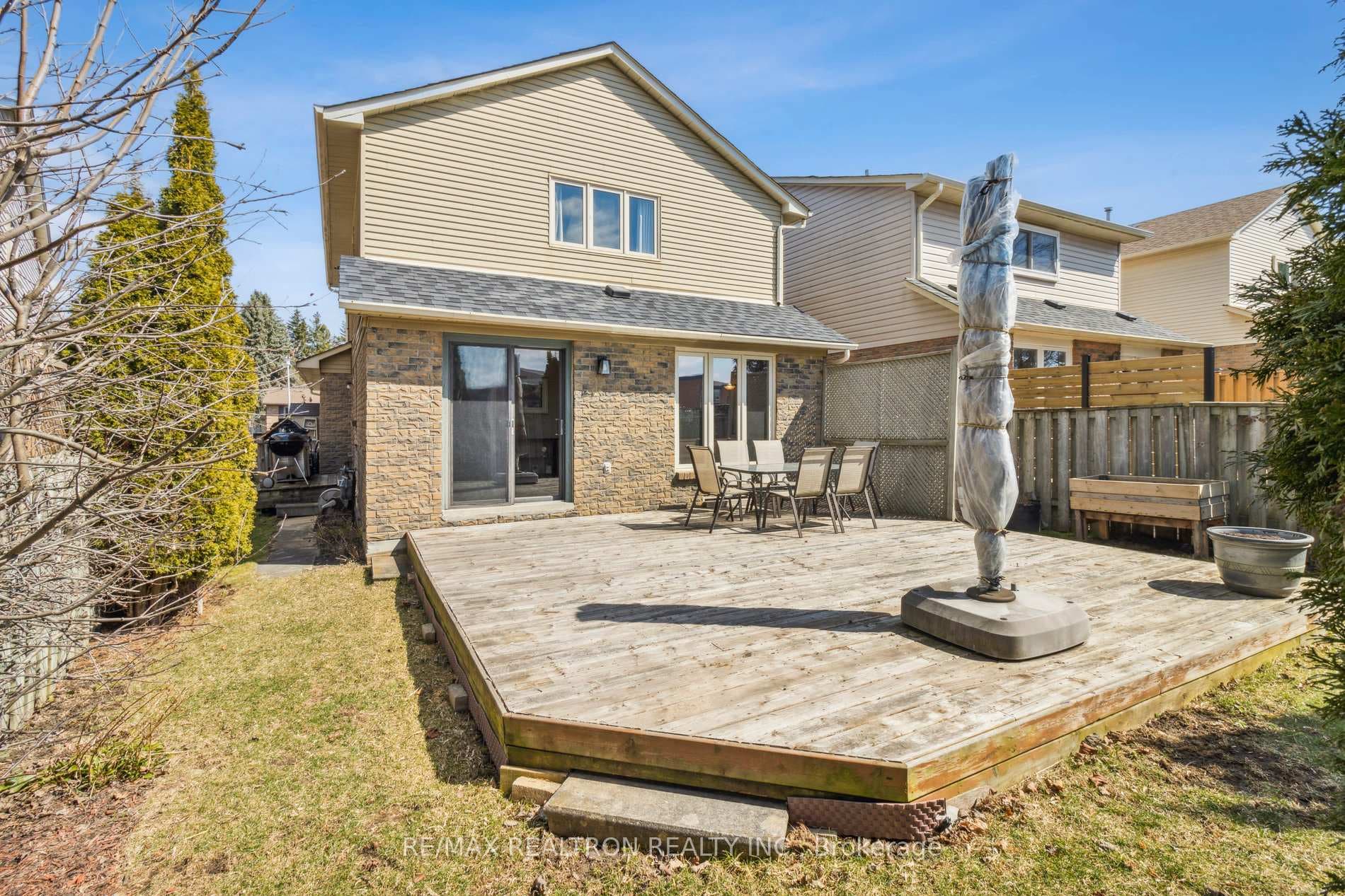 124 Walton Drive photo 35