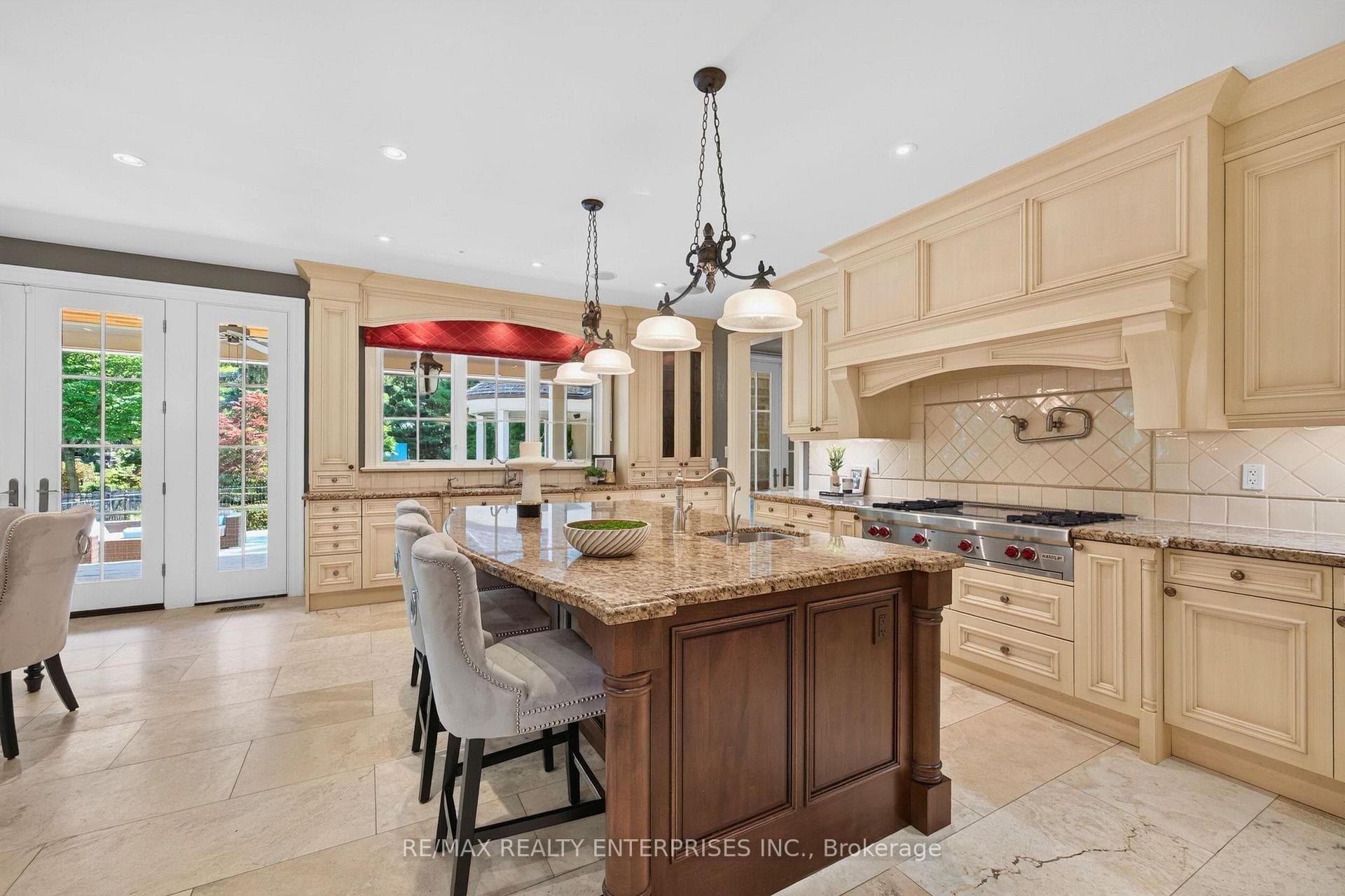1396 Crescent Road photo 17