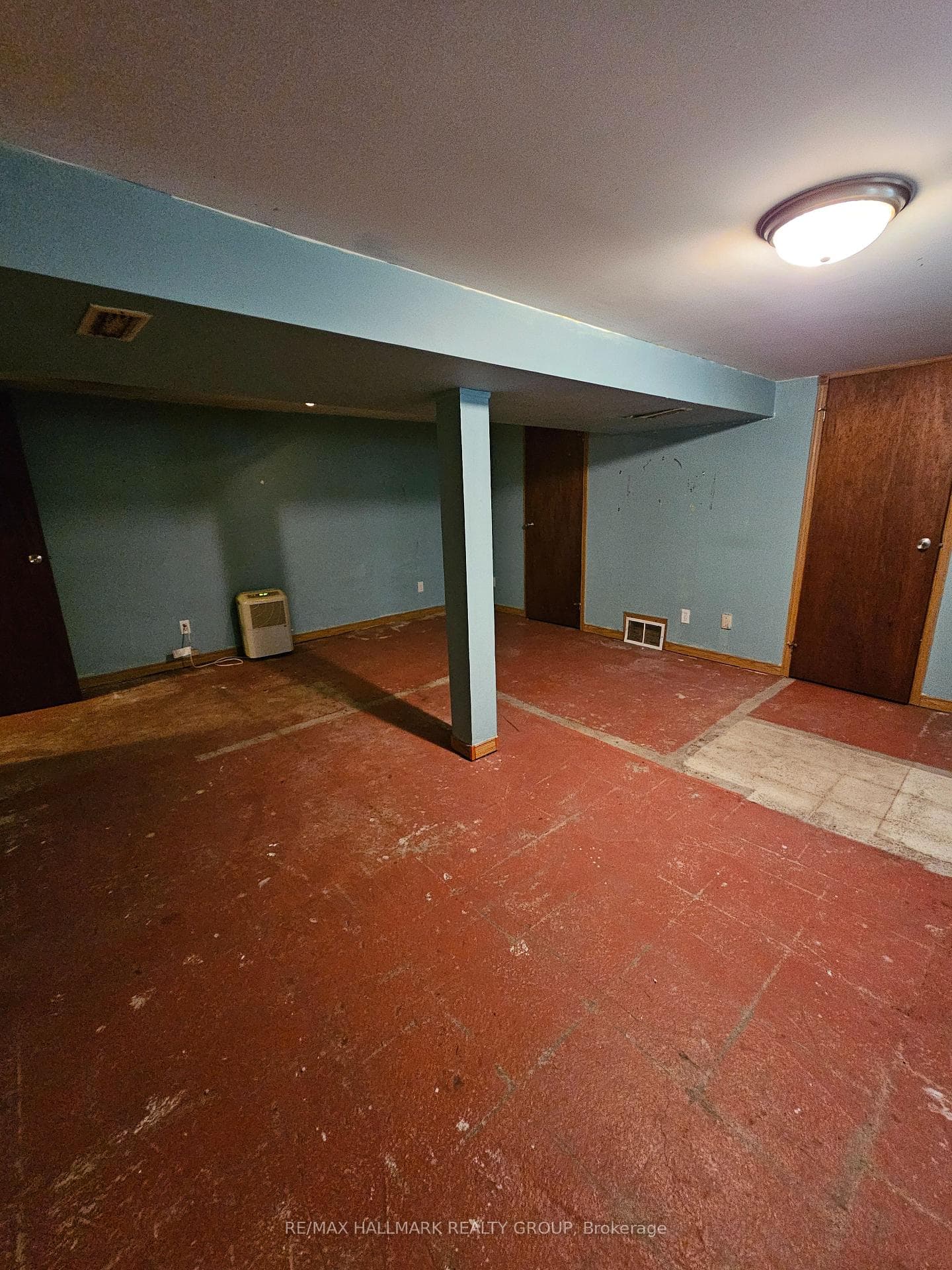 155 MacMillan Lane photo 25