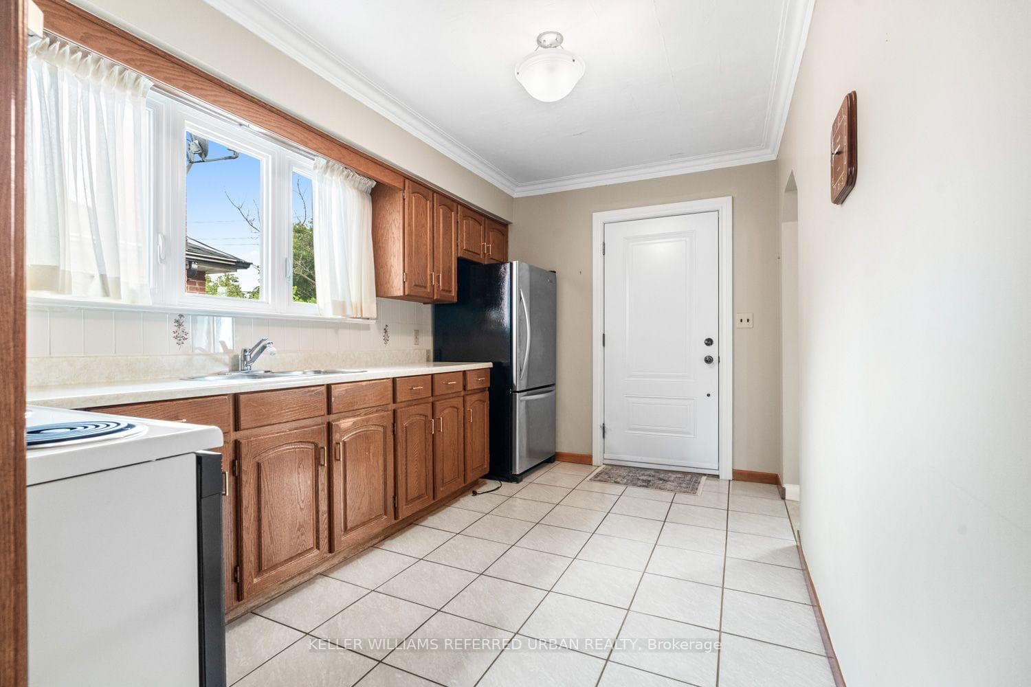 114 Gracefield Avenue photo 19