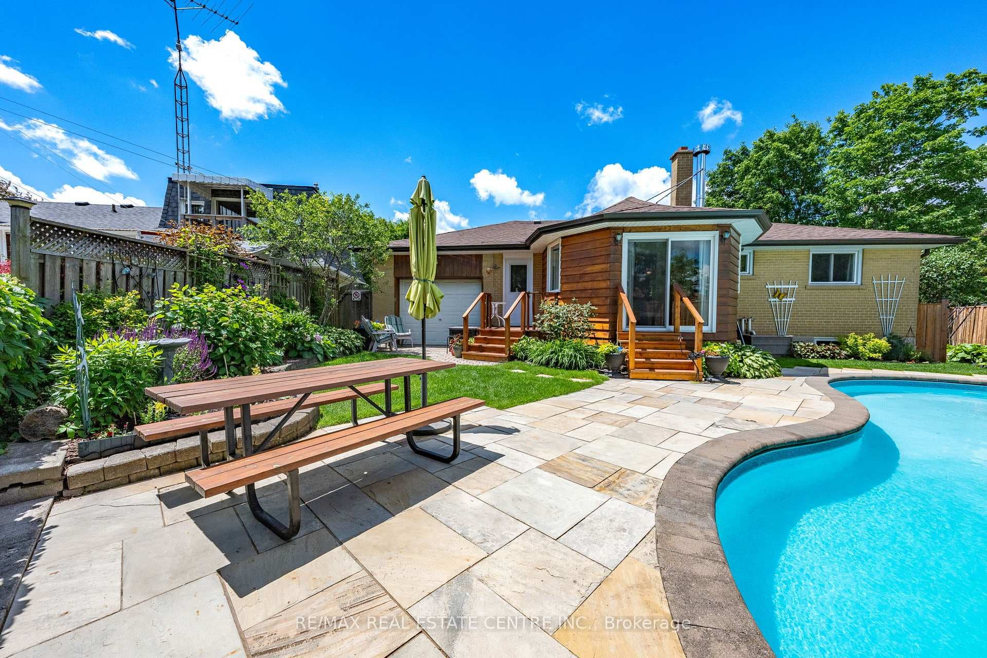5 Hale Drive photo 43