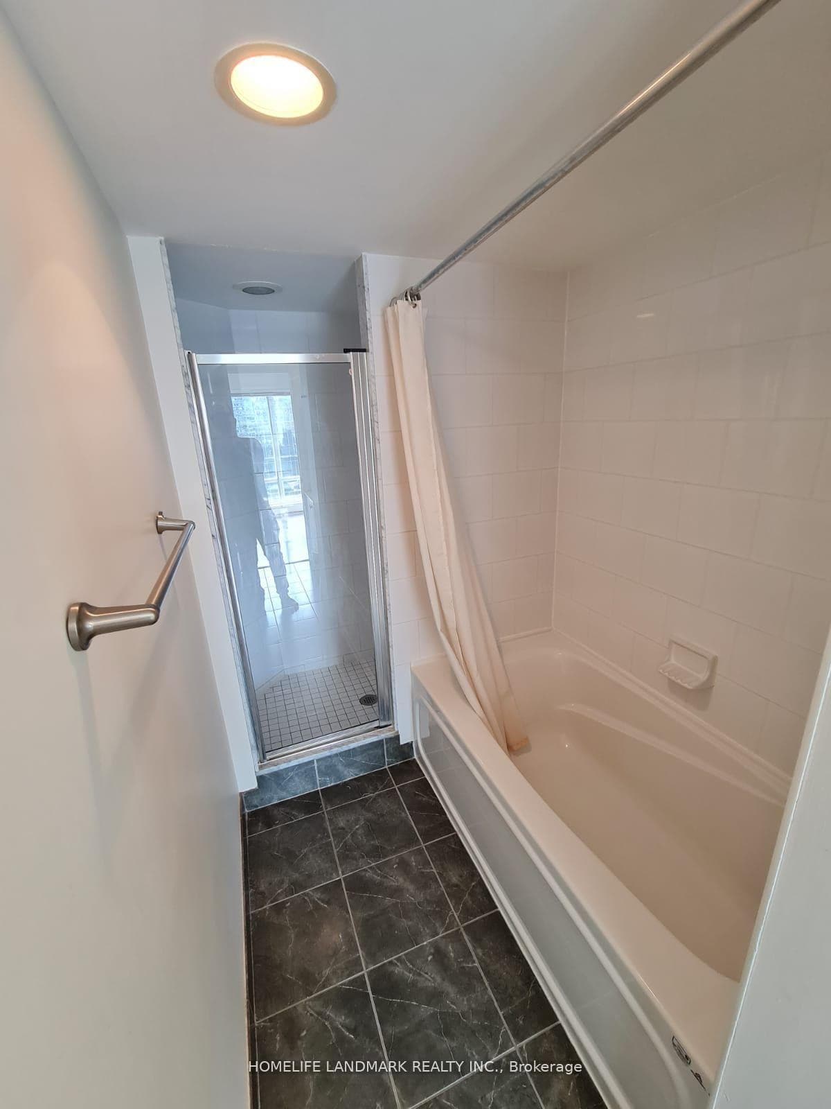 210 Victoria Street Unit 2208 photo 15