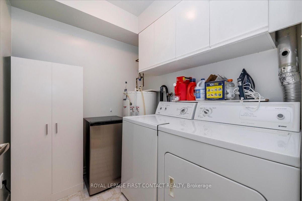 131 Clapperton Street Unit 102 photo 18