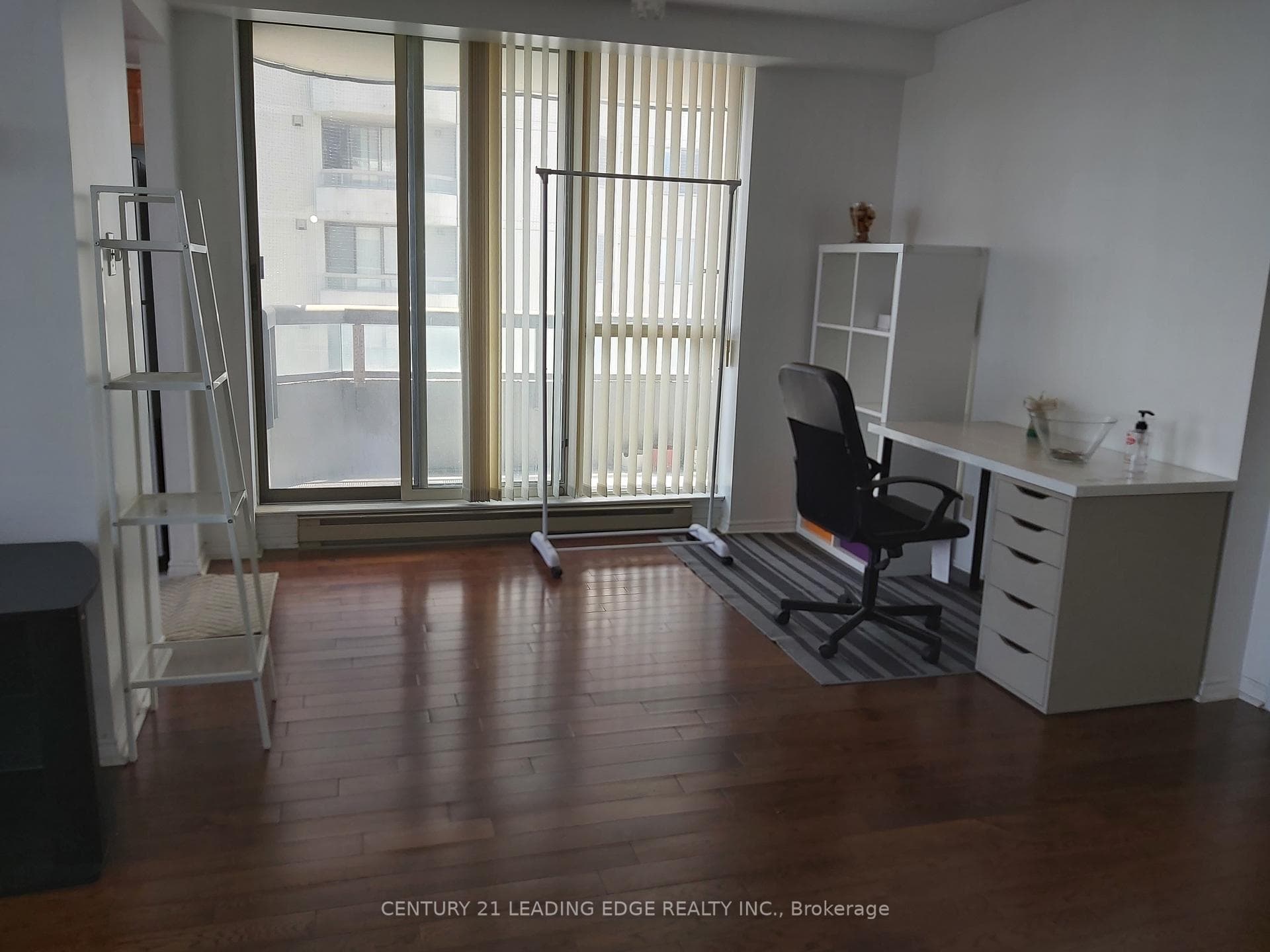 160 Alton Towers Circle Unit 1011 photo 5