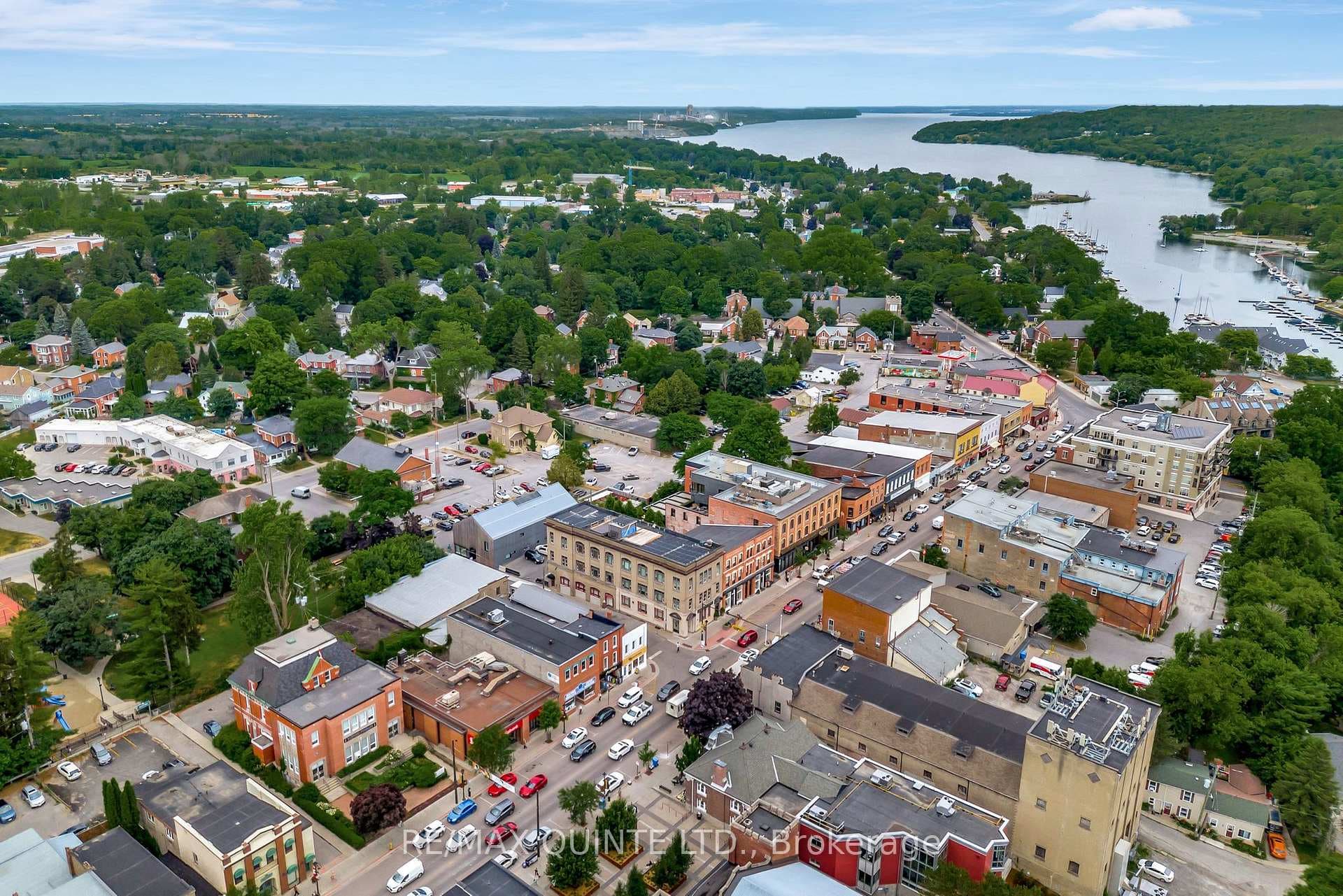 Aerial - 229 Main St